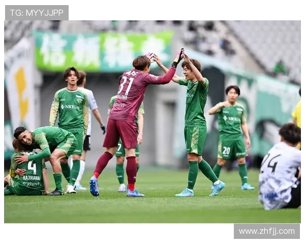 町田泽维亚点球鏖战胜东京绿茵